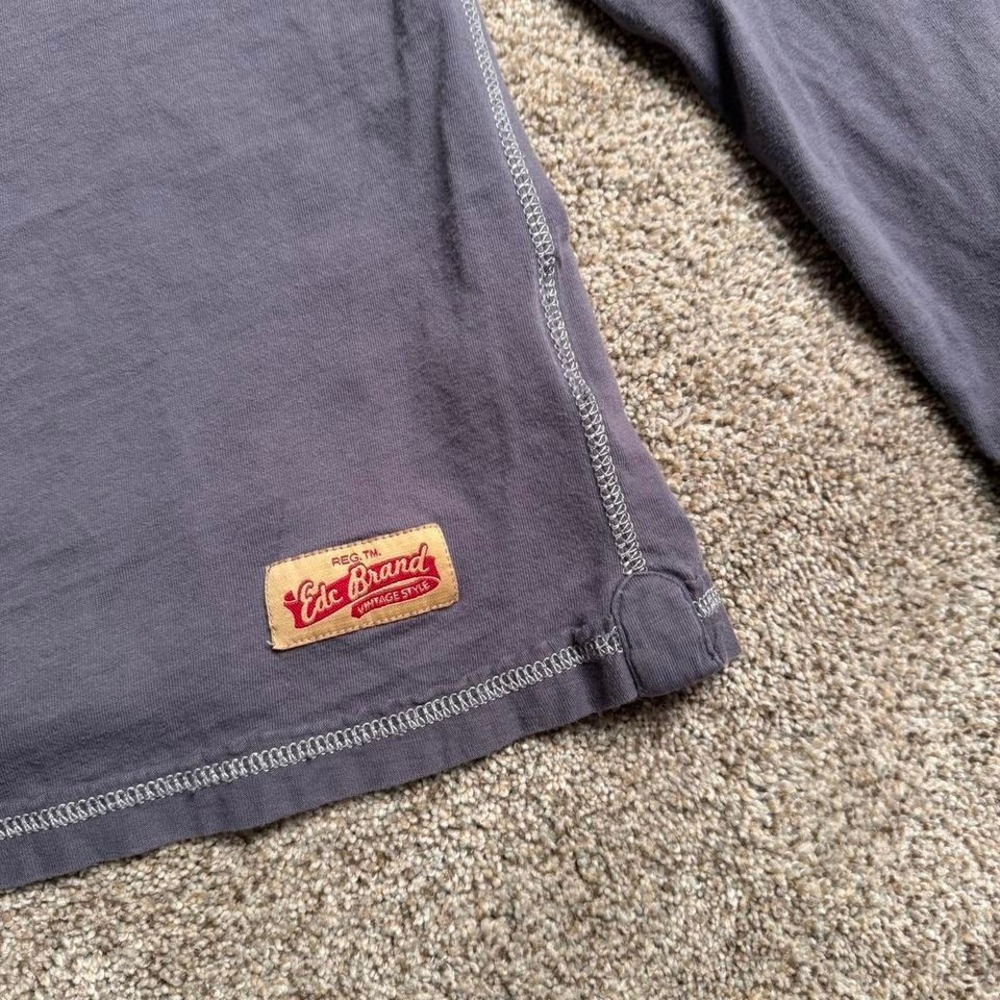 EDC BRAND "LUISVILLE VS AUSTIN" COVER-STITCH LONG SLEEVE - Picture 3 of 5